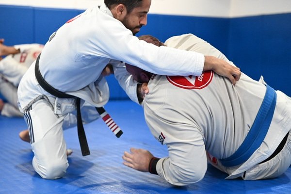 Adult BJJ in Albuquerque: Flexible evening and weekend classes at Gracie Barra New Mexico | Phone: +1 505-515-4341 Adult BJJ in Albuquerque: Flexible evening and weekend classes at Gracie Barra New Mexico | Phone: +1 505-515-4341