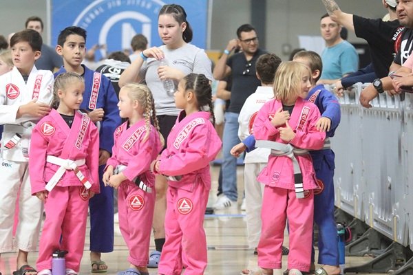 Beyond the mat: Teamwork taught at Gracie Barra New Mexico kids program | Phone: +1 505-515-4341 Beyond the mat: Teamwork taught at Gracie Barra New Mexico kids program | Phone: +1 505-515-4341