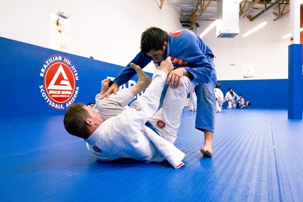 Mastering the clinch: Takedown defense at Gracie Barra New Mexico | Phone: +1 505-515-4341 Mastering the clinch: Takedown defense at Gracie Barra New Mexico | Phone: +1 505-515-4341