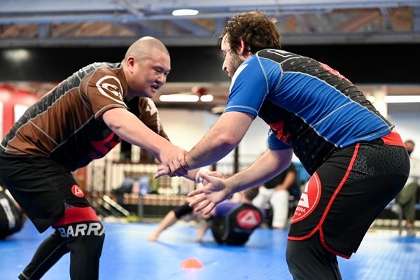 Gracie Barra New Mexico: Why is no gi jiu-Jitsu considered an essential component of modern self defense | Phone: +1 505-515-4341