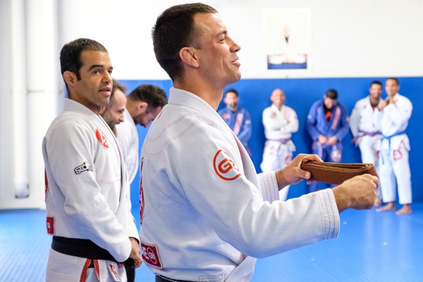 Gracie Barra New Mexico: Which safe position defines jiu jitsu for beginners | Phone: +1 505-515-4341