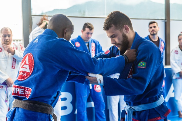 Gracie Barra New Mexico: What Are Key Self Defense Principles for Adults | Phone: +1 505-515-4341